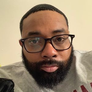 Meet your Posher, Cory